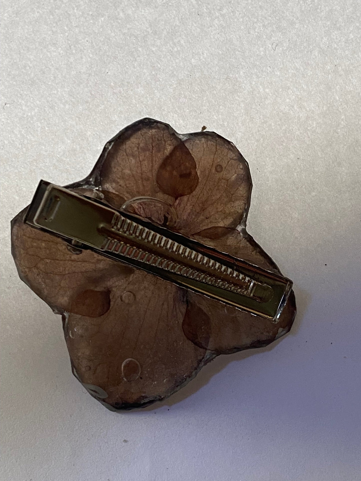 Pin violeta