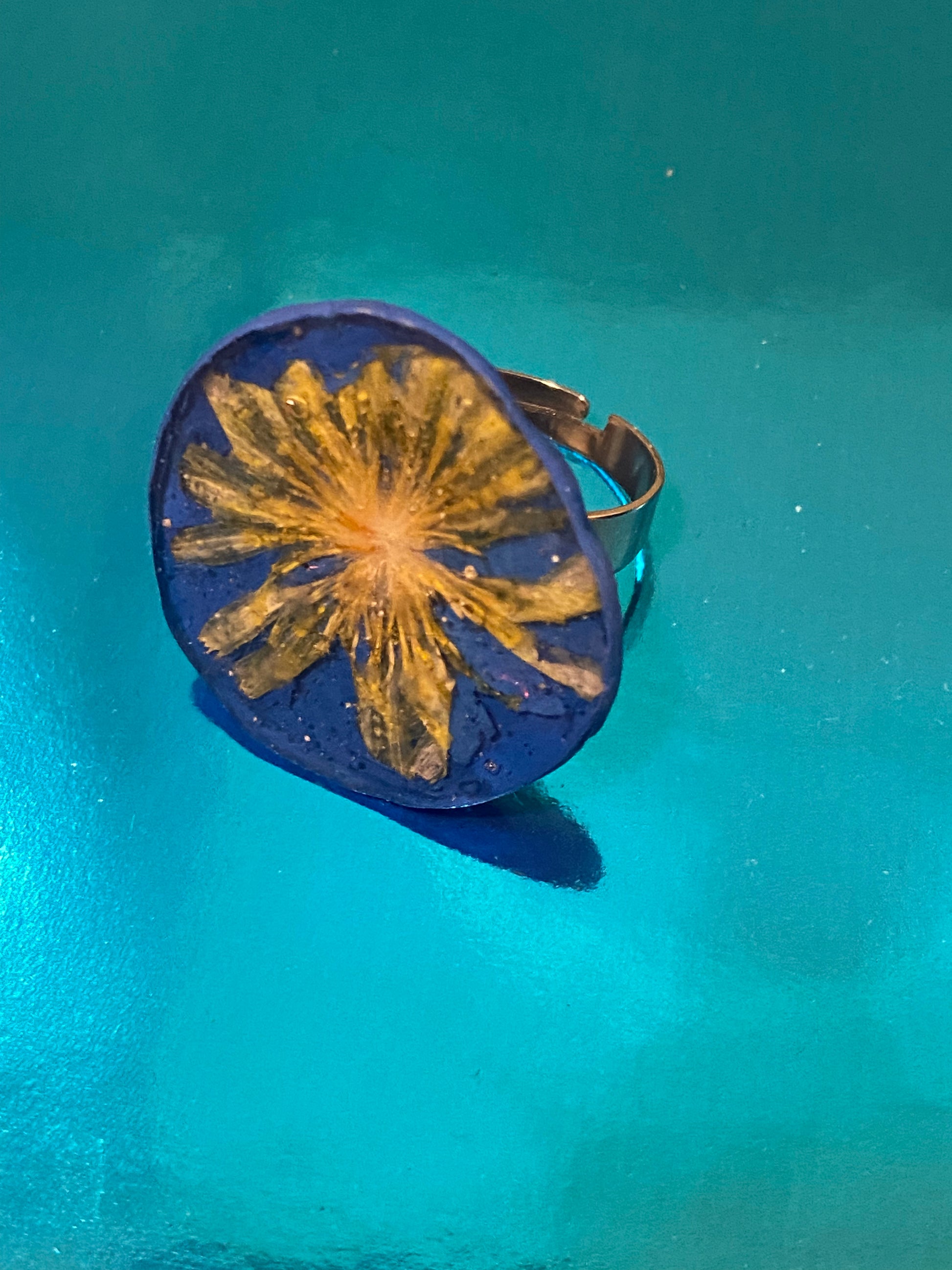 Anillo flor diente de león