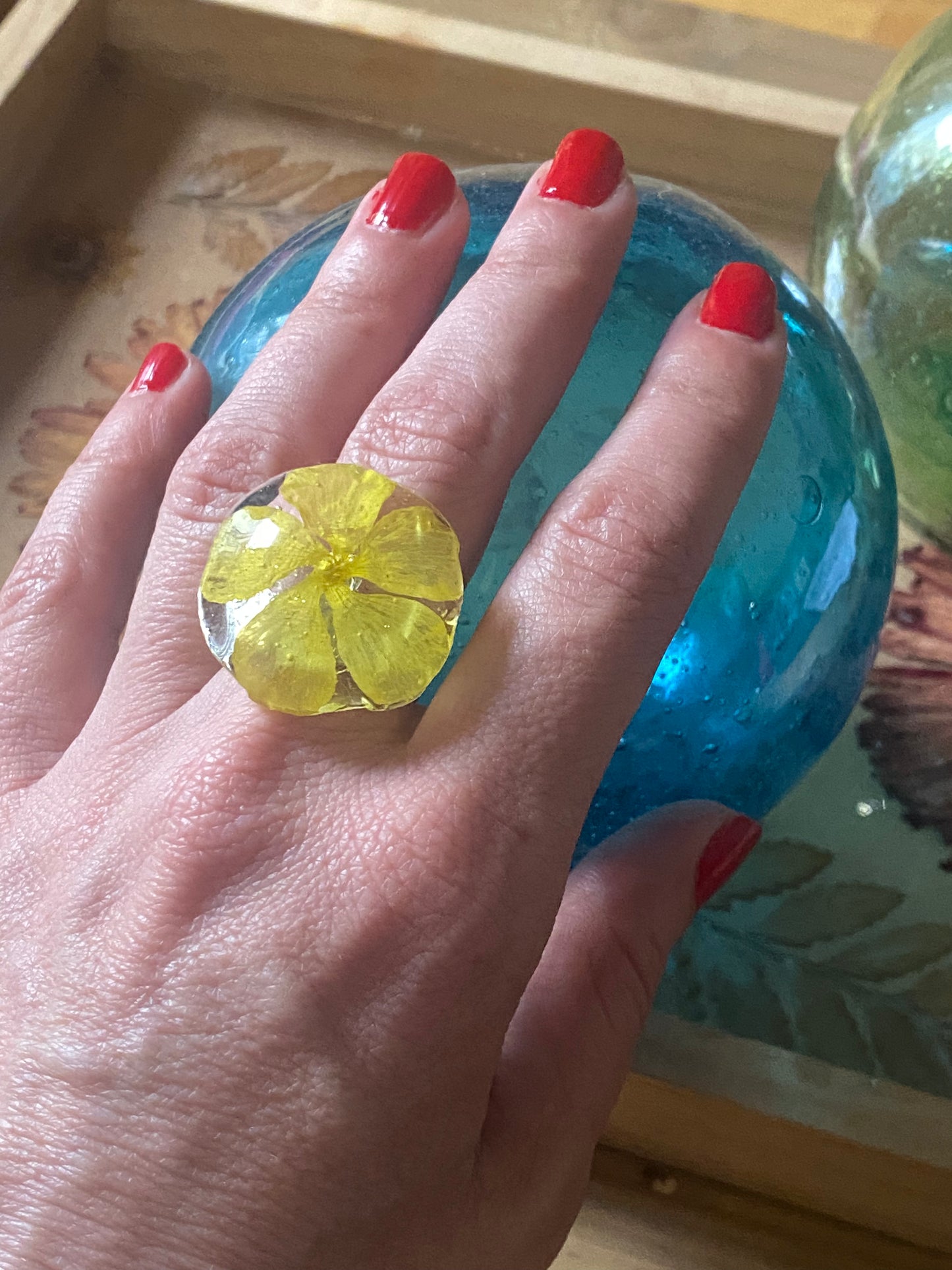 Anillo flor de trébol