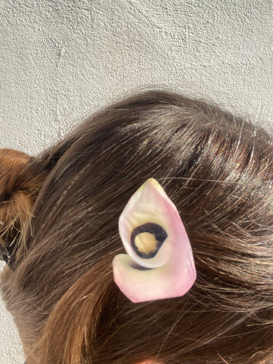 Pin Lili