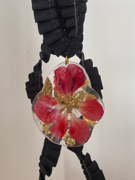 Collar geranio