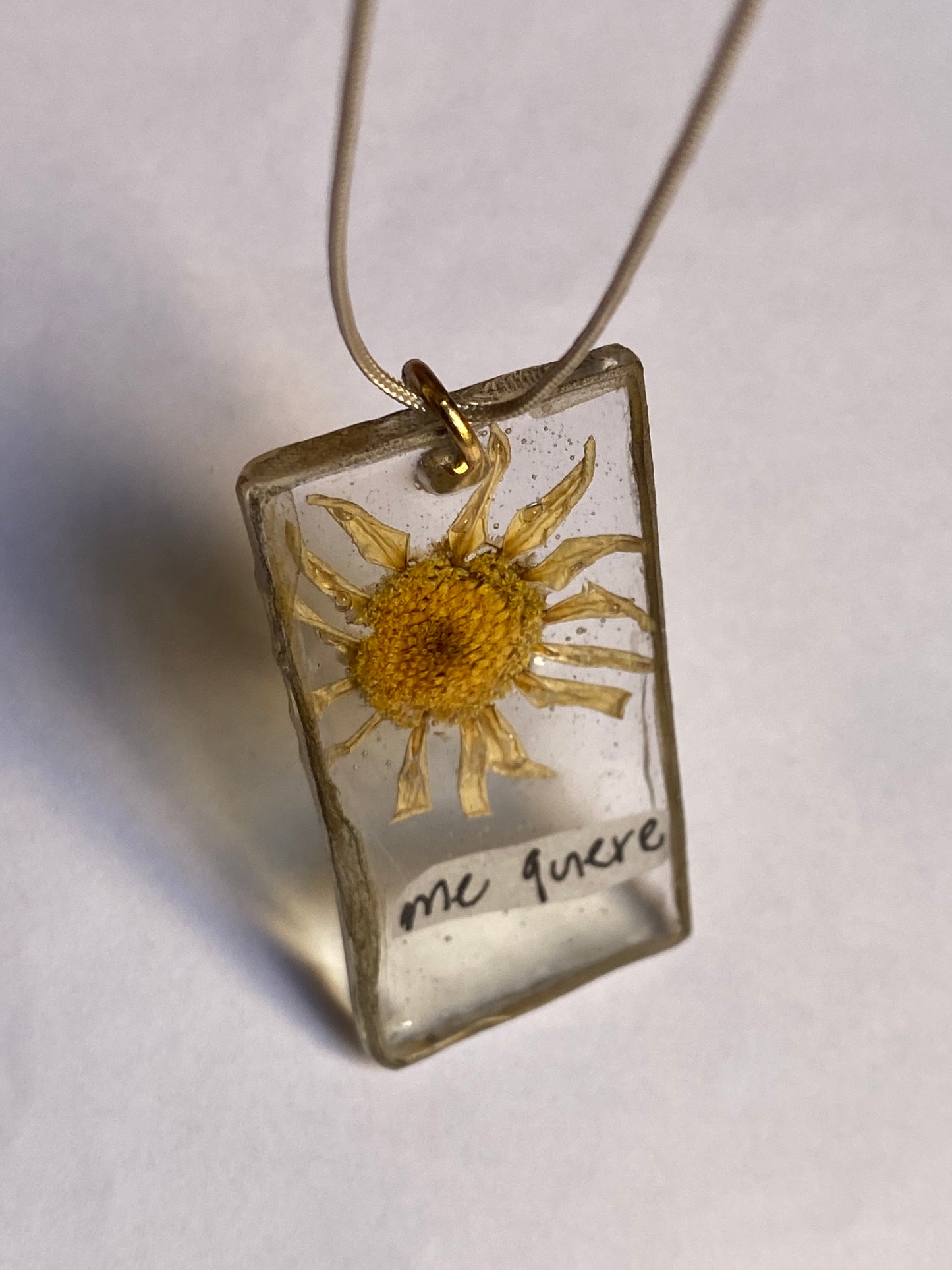 Necklace  "Me quiere"